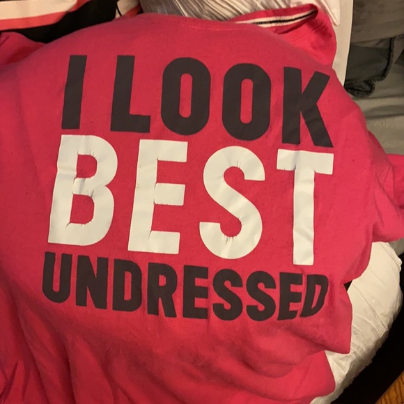 Victoria Secrets nightgown 🌸🌸 - Picture 2 of 3